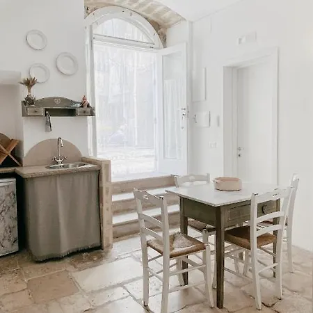 Vecchia Apartment Bari