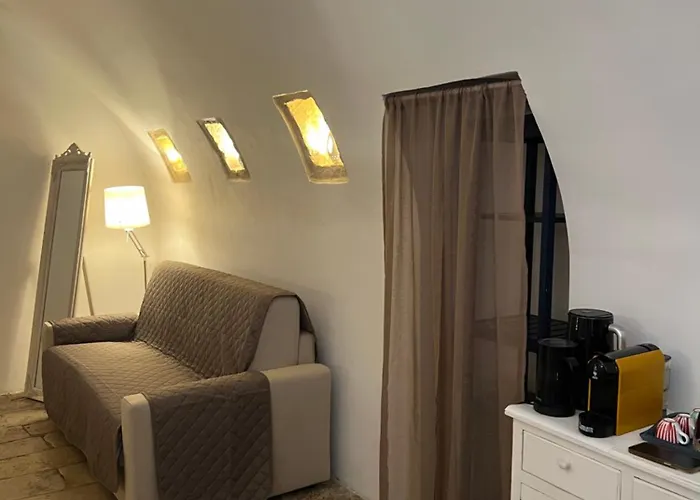 Vecchia Appartamento *