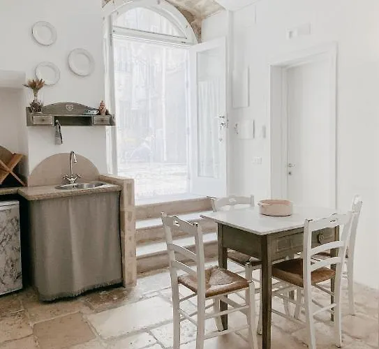 Vecchia Apartment Bari